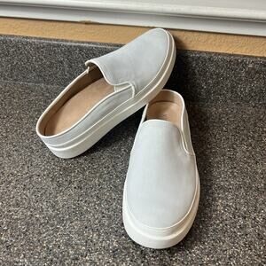 Vionic Women's Size 8.5 Light Gray Leather Slip On Shoes Casual Comfort Mule New